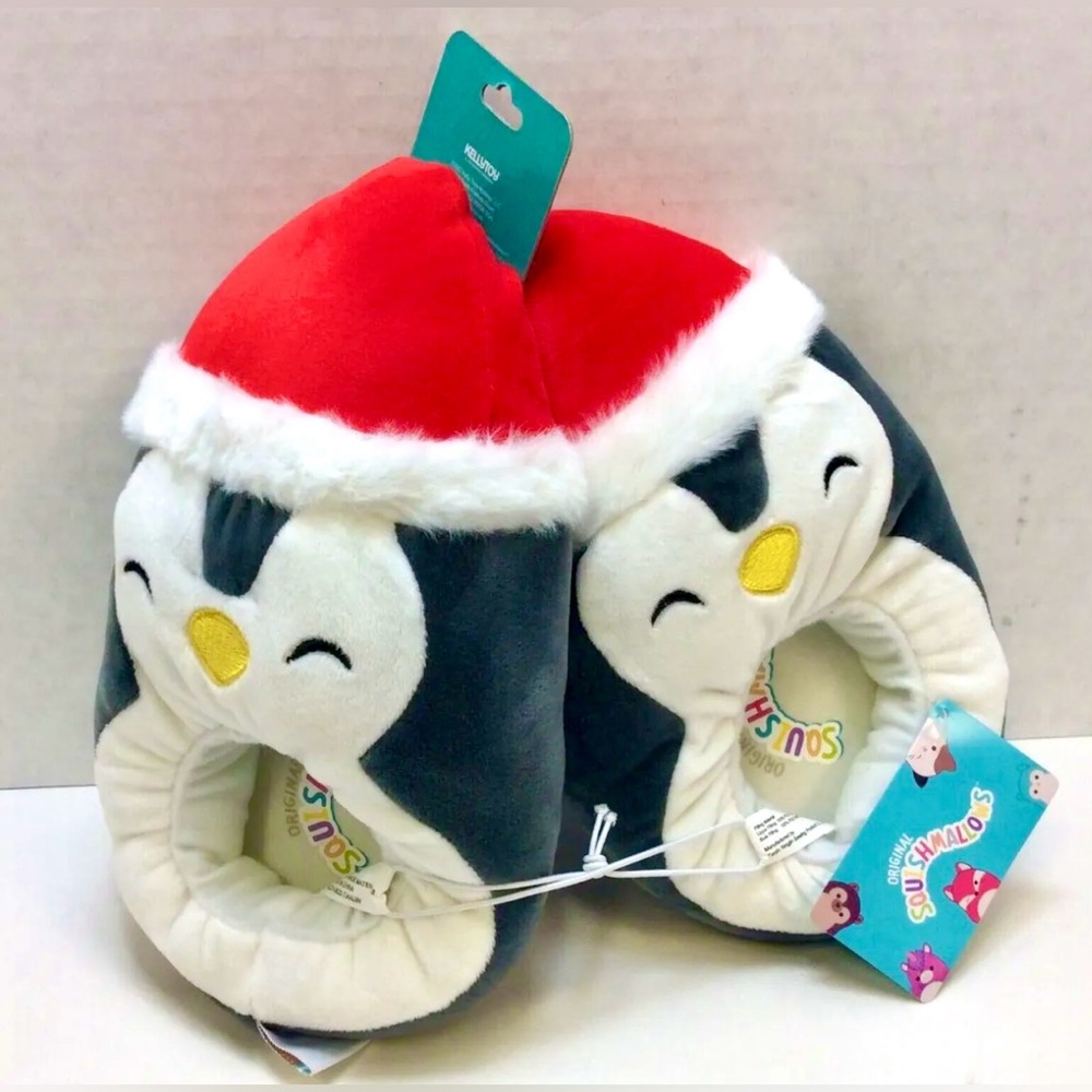 NWT Squishmallow Kids Penguin Christmas Slippers Size 11/12 SUPER CUTE!!!